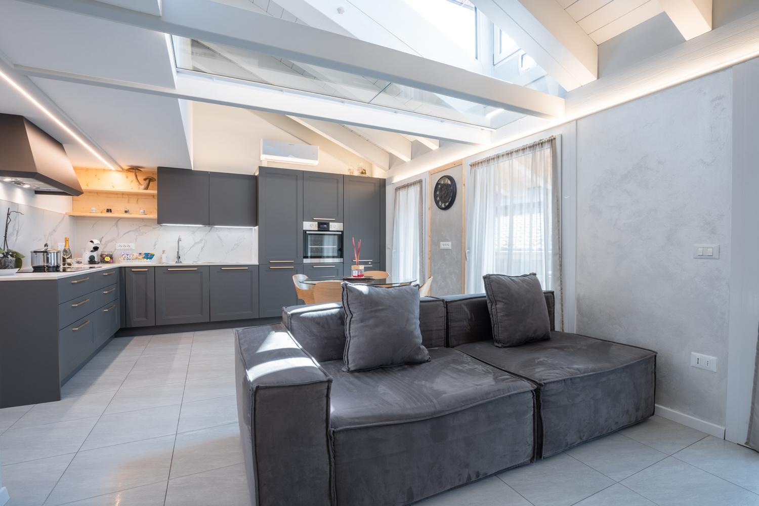 Es Rooms And Apartments Torbole Sul Garda Buitenkant foto