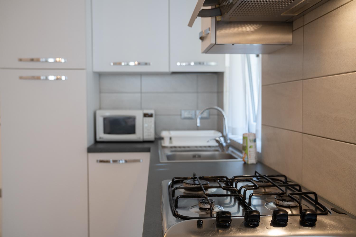 Es Rooms And Apartments Torbole Sul Garda Buitenkant foto