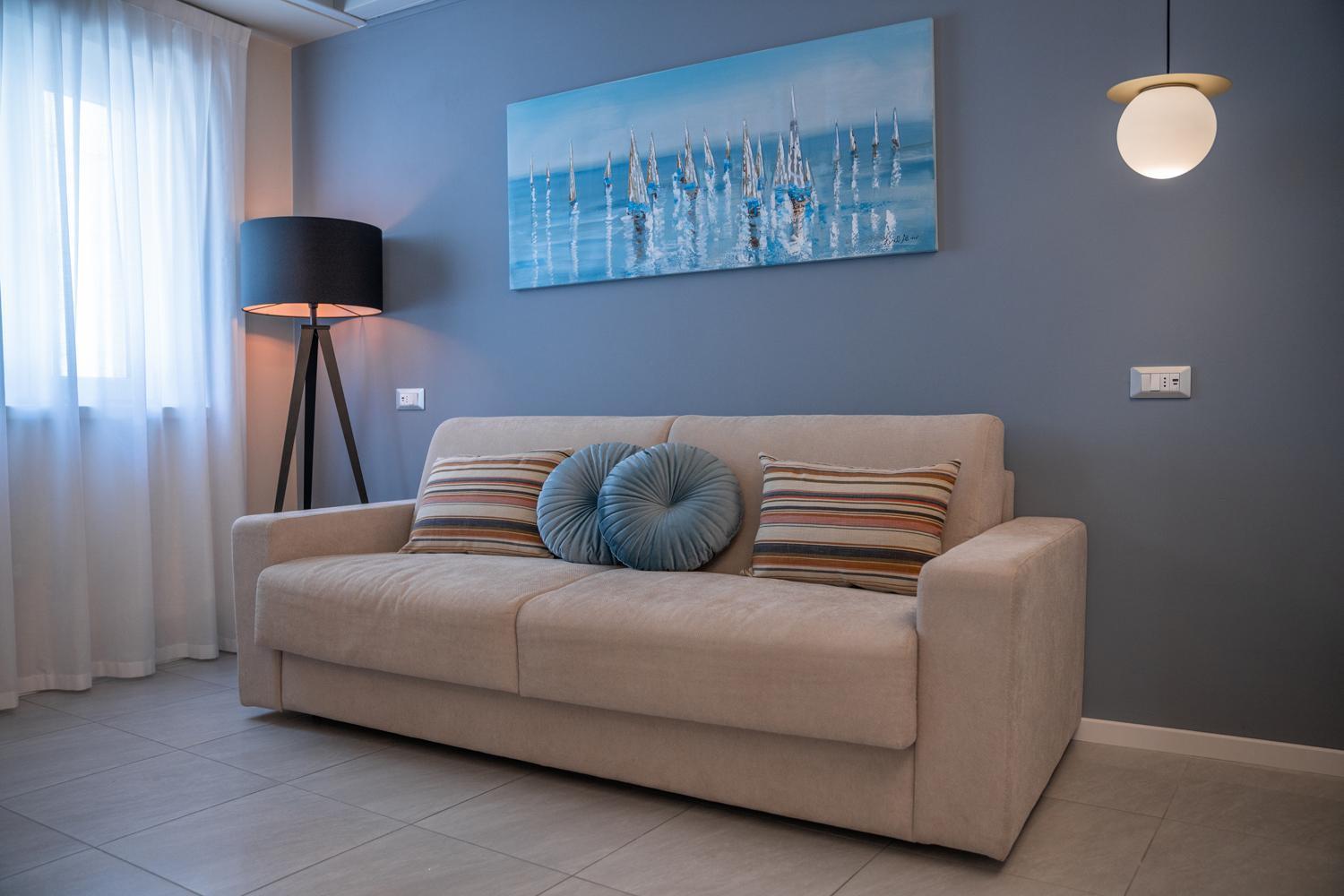 Es Rooms And Apartments Torbole Sul Garda Buitenkant foto