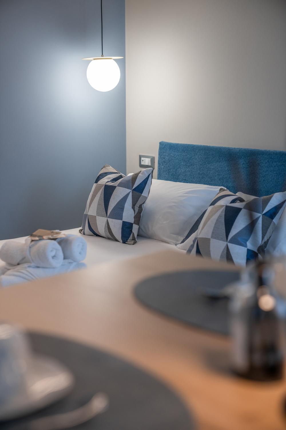Es Rooms And Apartments Torbole Sul Garda Buitenkant foto